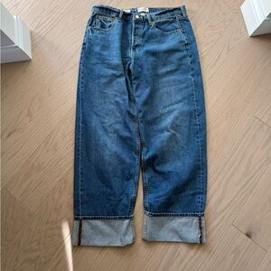 Universal Thread mid rise 90s baggy blue jeans